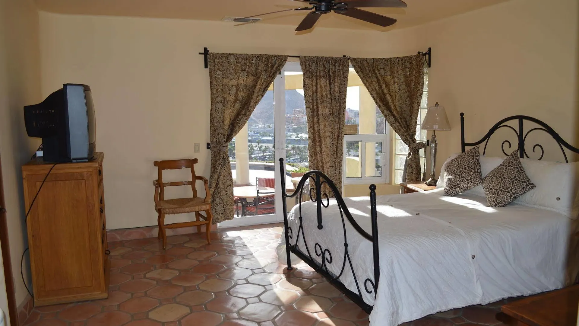 Hotel Casa Bahia Cabo San Lucas
